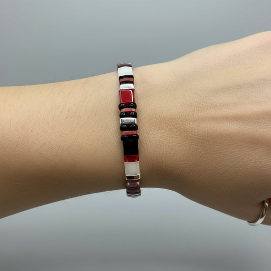 "Queen of Hearts" Tila Bracelet